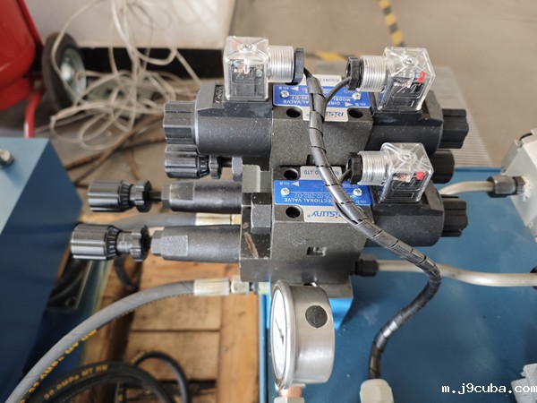 落锤式冲击试验系统的技术方案(图3) 落锤式冲击试验系统的技术方案(图3)