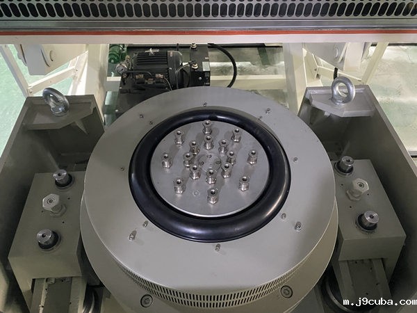 温度湿度和振动试验设备定制方案(图2) 温度湿度和振动试验设备定制方案(图2)