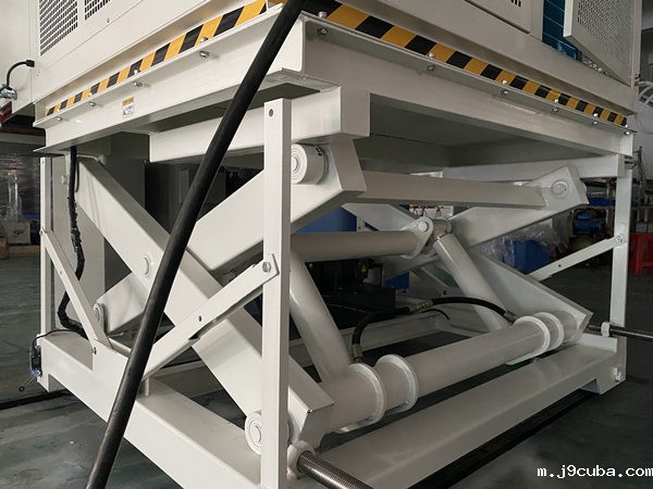 温度湿度和振动试验设备定制方案(图3) 温度湿度和振动试验设备定制方案(图3)