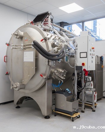 空间热真空试验舱在航天器元器件的应用(图1)